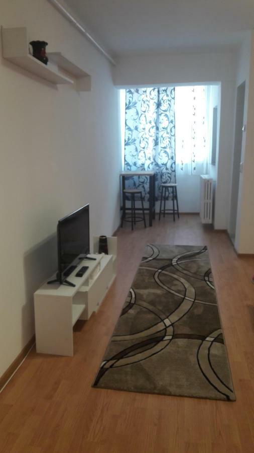 Melody Apartment อัลบายูเลีย ภายนอก รูปภาพ